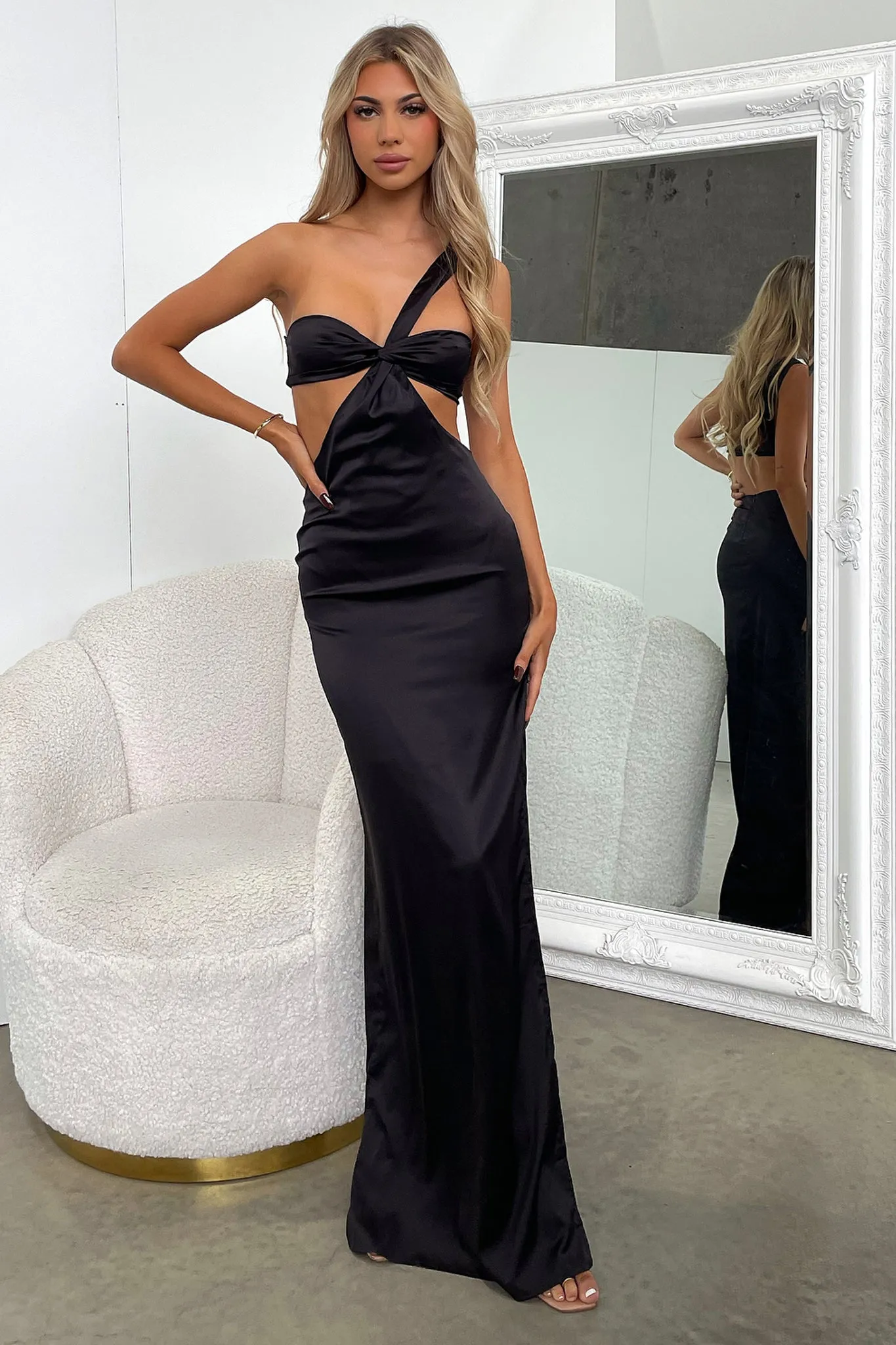 Alexia Maxi Dress - Black