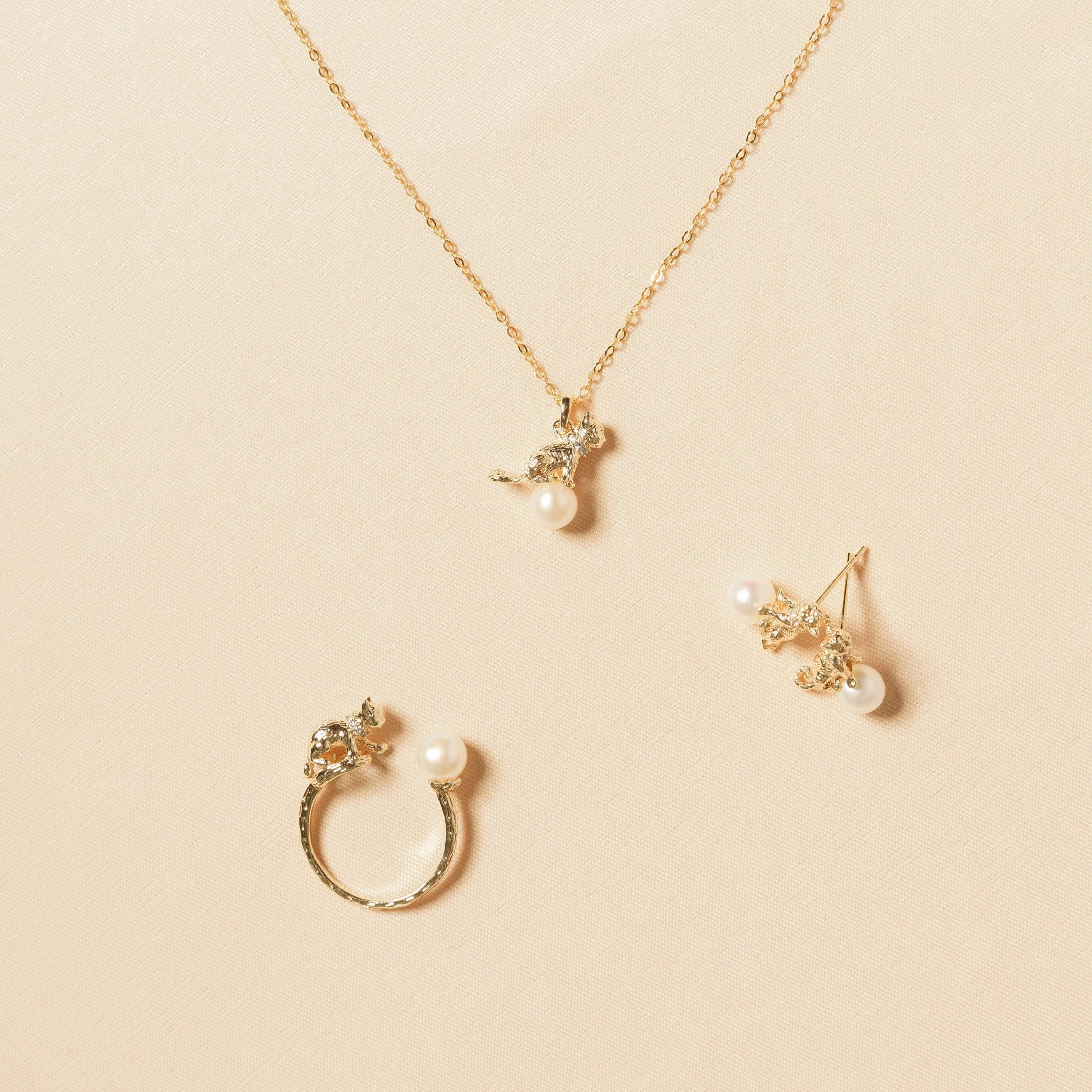 [Designer’s Choice] Freshwater White Pearls Meow Kitty Set - Earring, Pendant, Ring