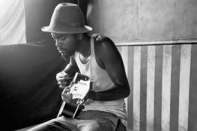 Gary Clark Jr (Bonnaroo, 2011)